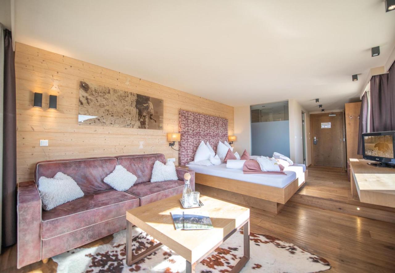 Hotel Goldknopf Alpe Di Siusi Exterior photo